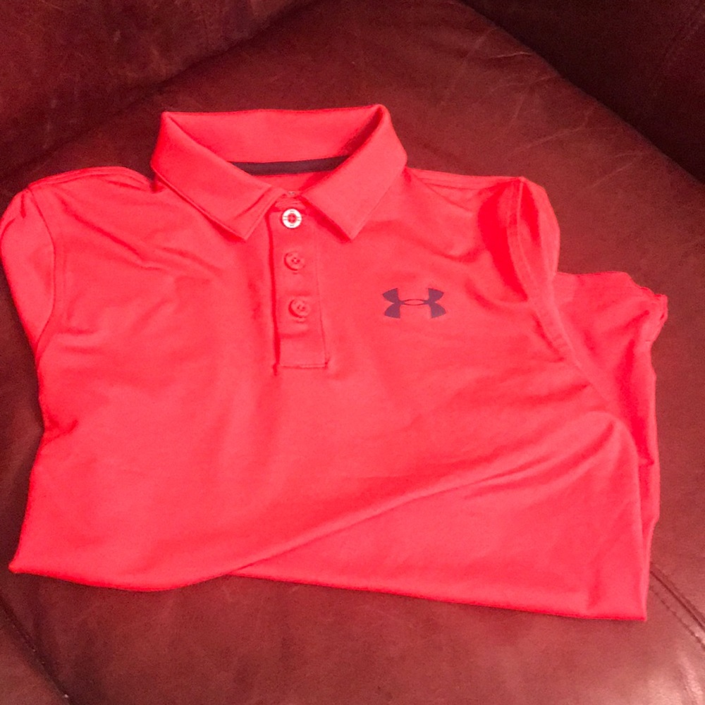 Like New!! Under Armour SS Polo
